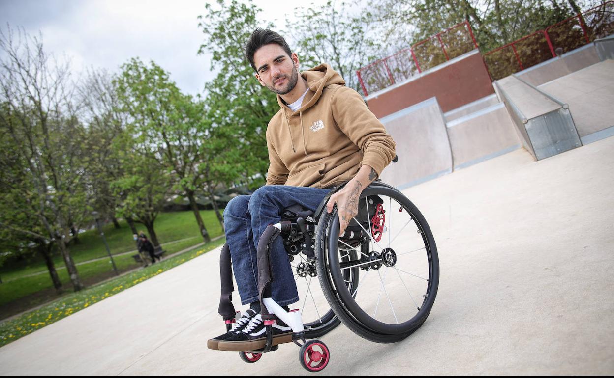 Dos años después del accidente La vida en silla de ruedas de Ander